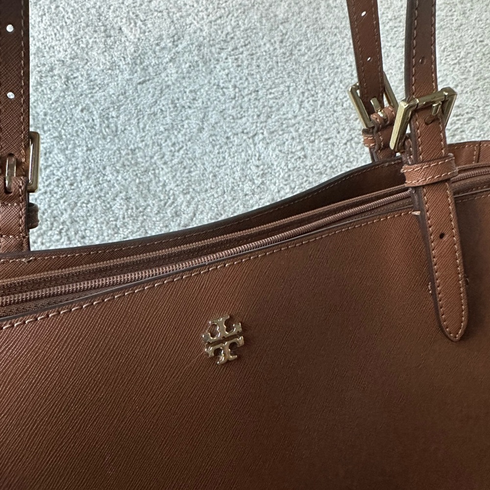 Tory Burch York Tote Bag - Picture 2 of 4